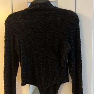 Velvety stretch top. Vertical Brand